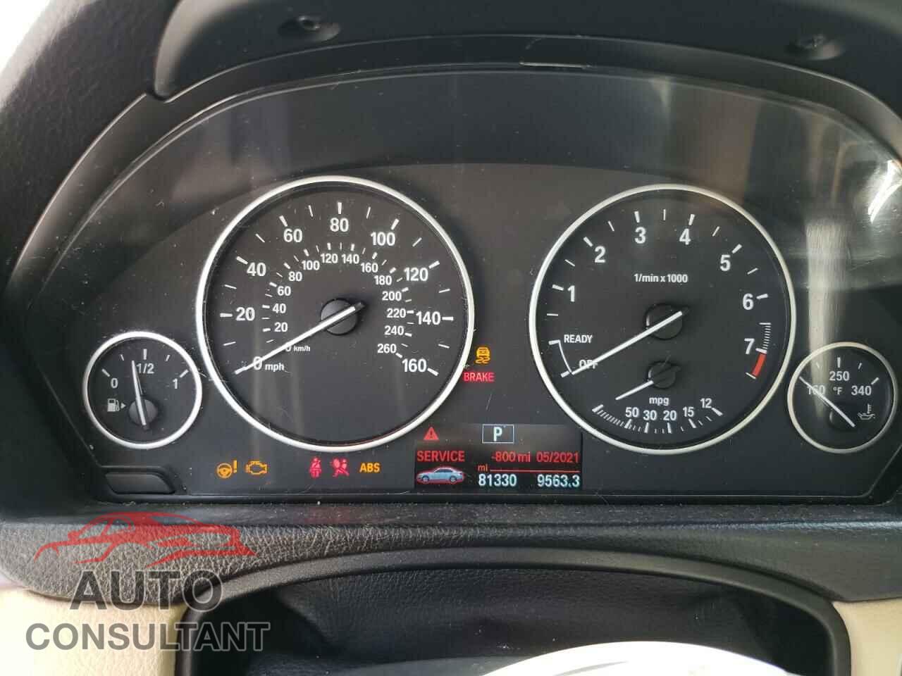 BMW 3 SERIES 2016 - WBA8E1G58GNU10180