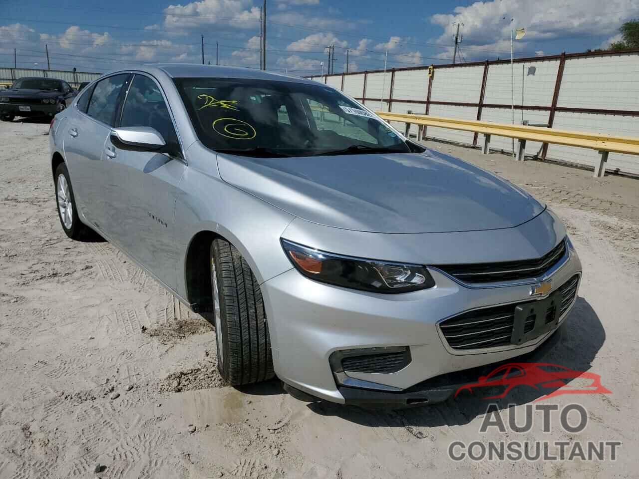 CHEVROLET MALIBU 2018 - 1G1ZD5ST7JF134575