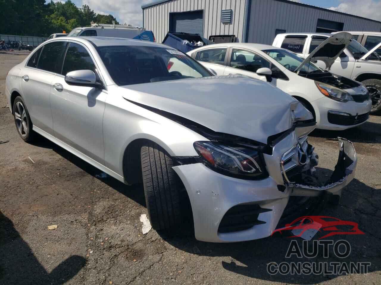 MERCEDES-BENZ E-CLASS 2018 - WDDZF4JB5JA447776