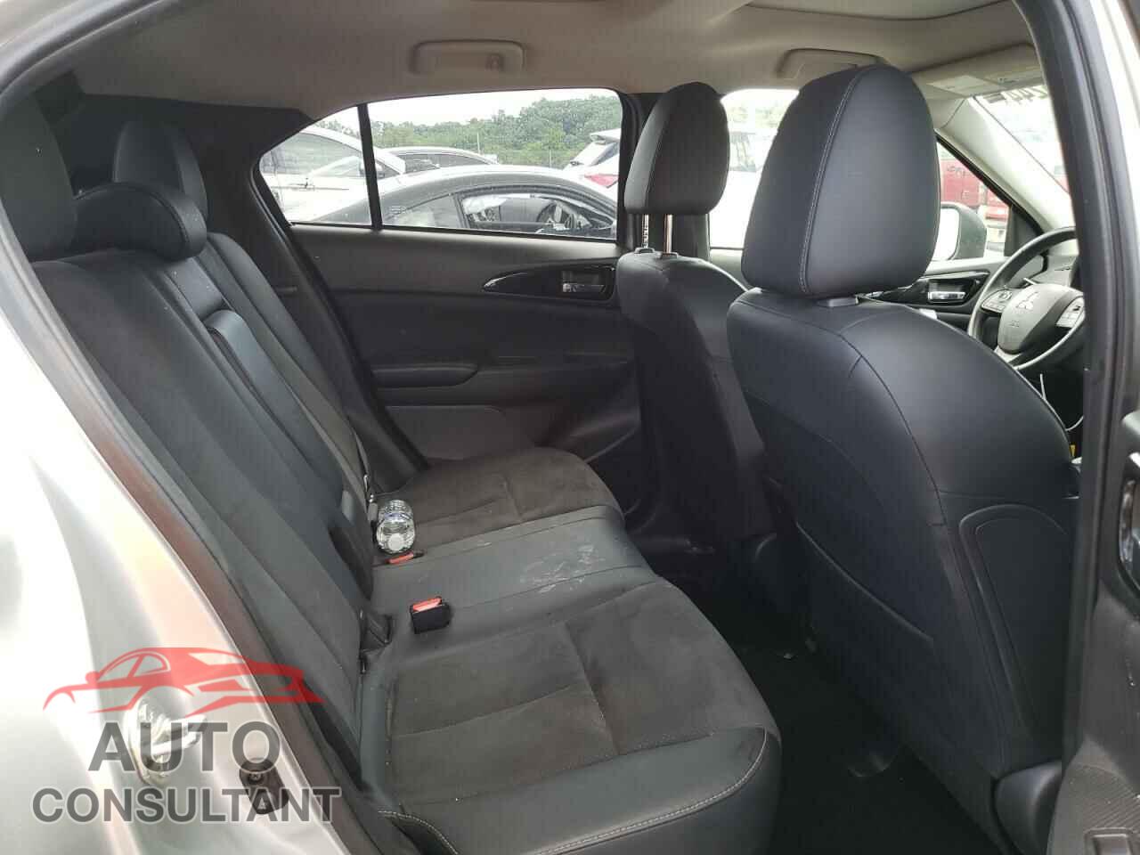 MITSUBISHI ECLIPSE 2022 - JA4ATWAA2NZ002674