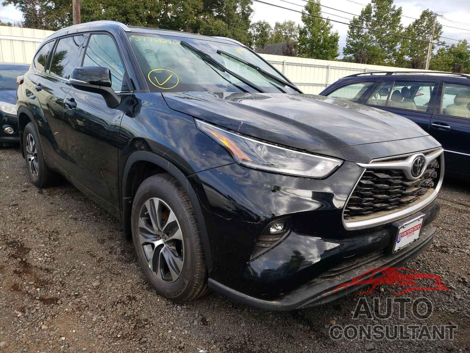 TOYOTA HIGHLANDER 2021 - 5TDGZRBH2MS555708