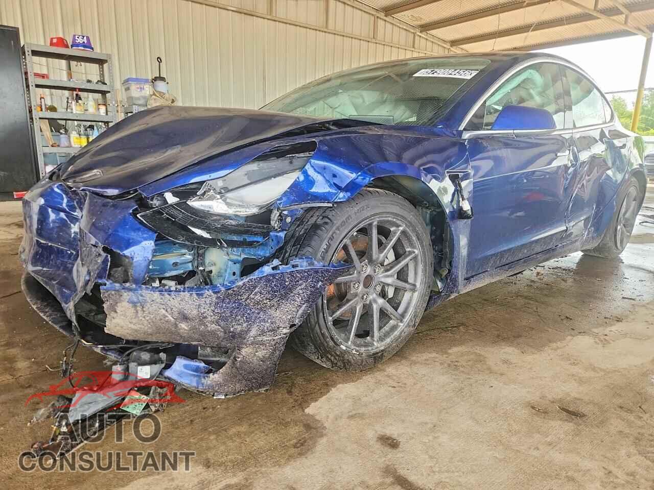 TESLA MODEL 3 2019 - 5YJ3E1EA8KF310200