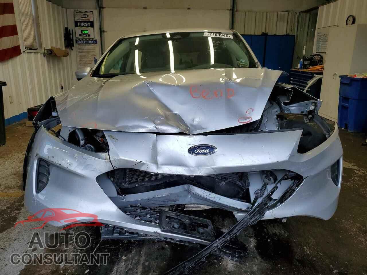 FORD ESCAPE 2020 - 1FMCU9G66LUA19399