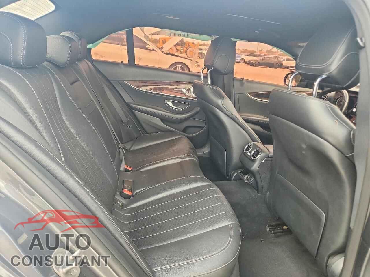 MERCEDES-BENZ E-CLASS 2018 - WDDZF4JB6JA327811