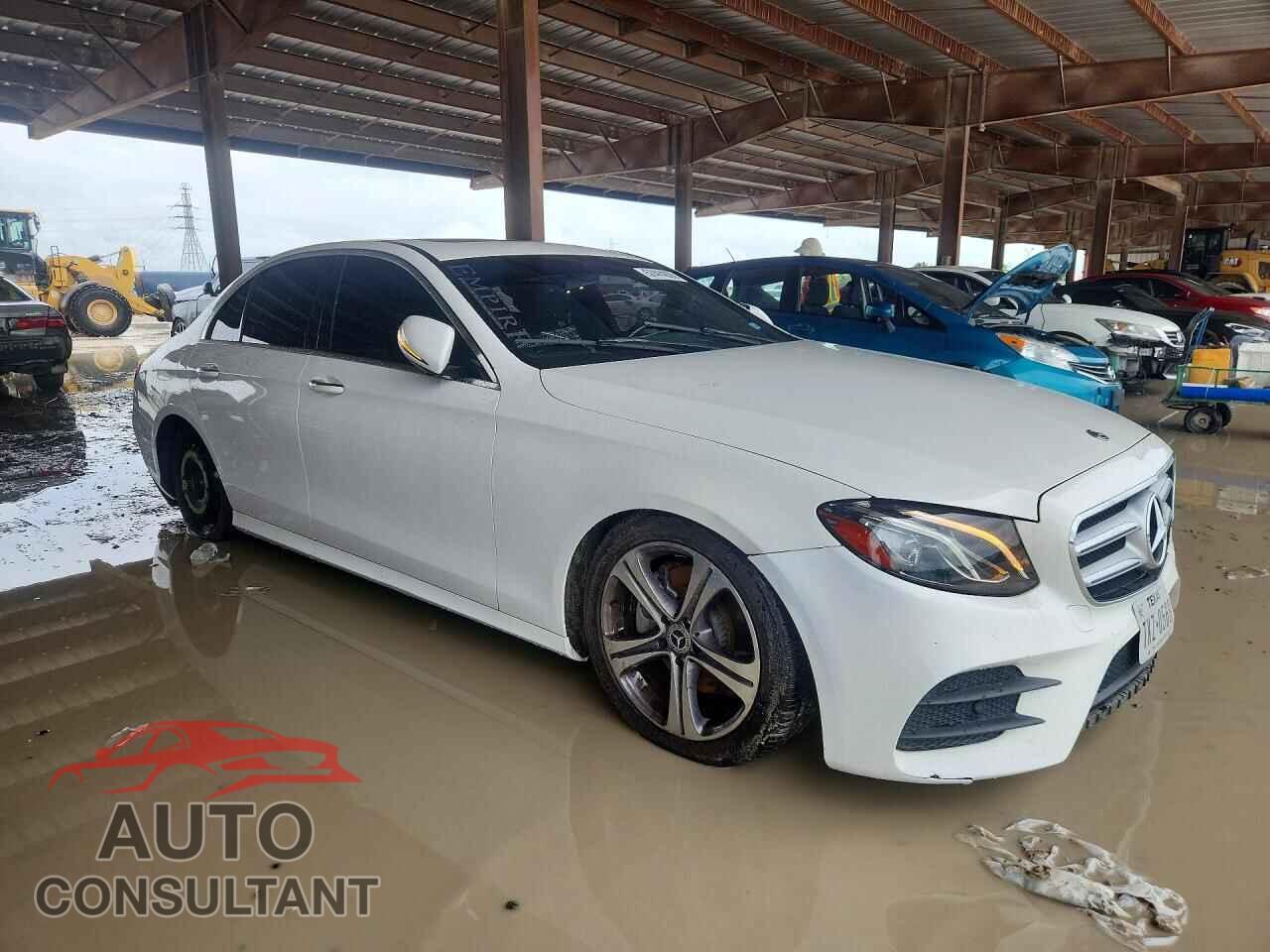 MERCEDES-BENZ E-CLASS 2019 - WDDZF4JB6KA628077