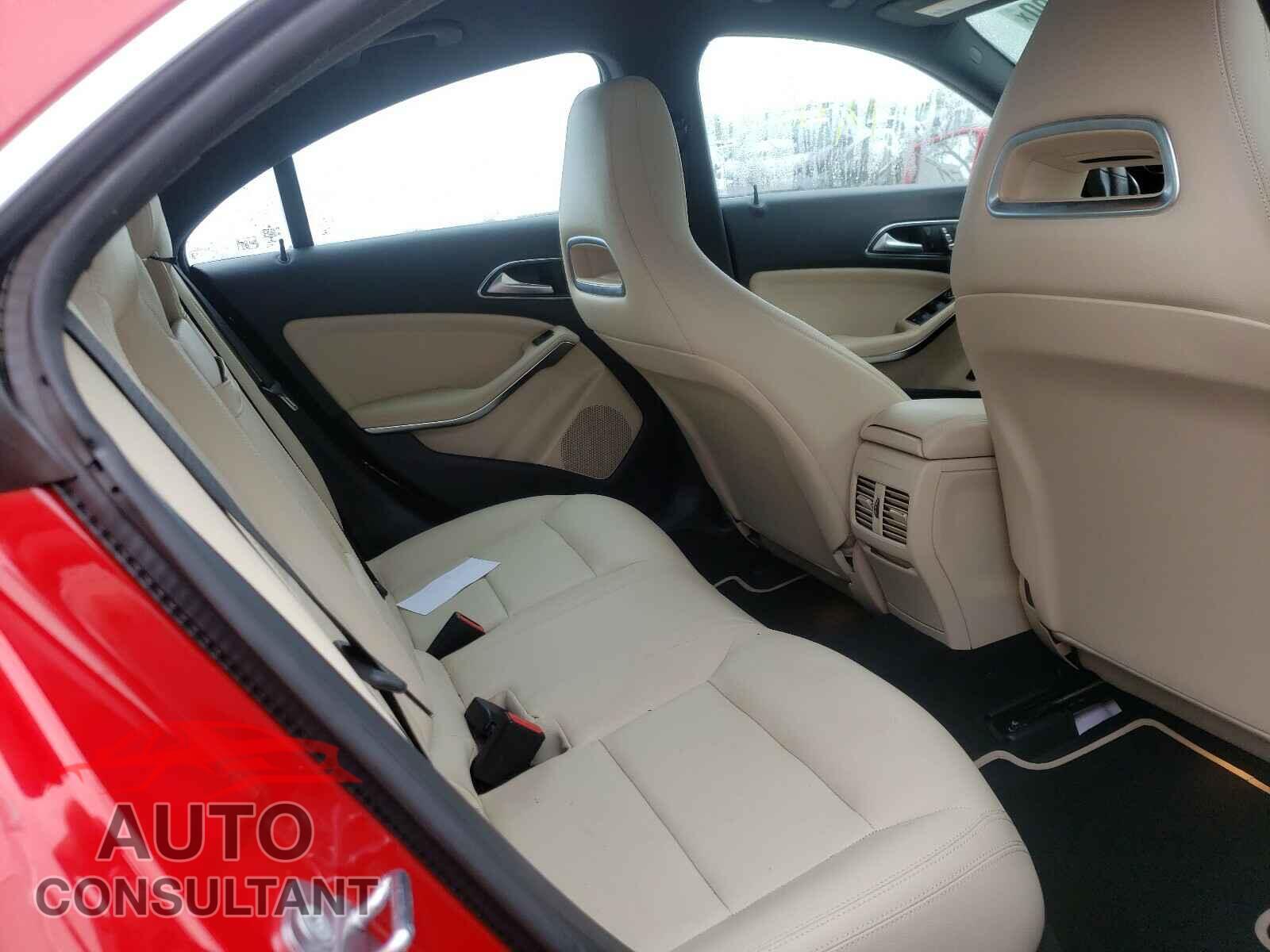 MERCEDES-BENZ C CLASS 2019 - WDDSJ4EB4KN751380