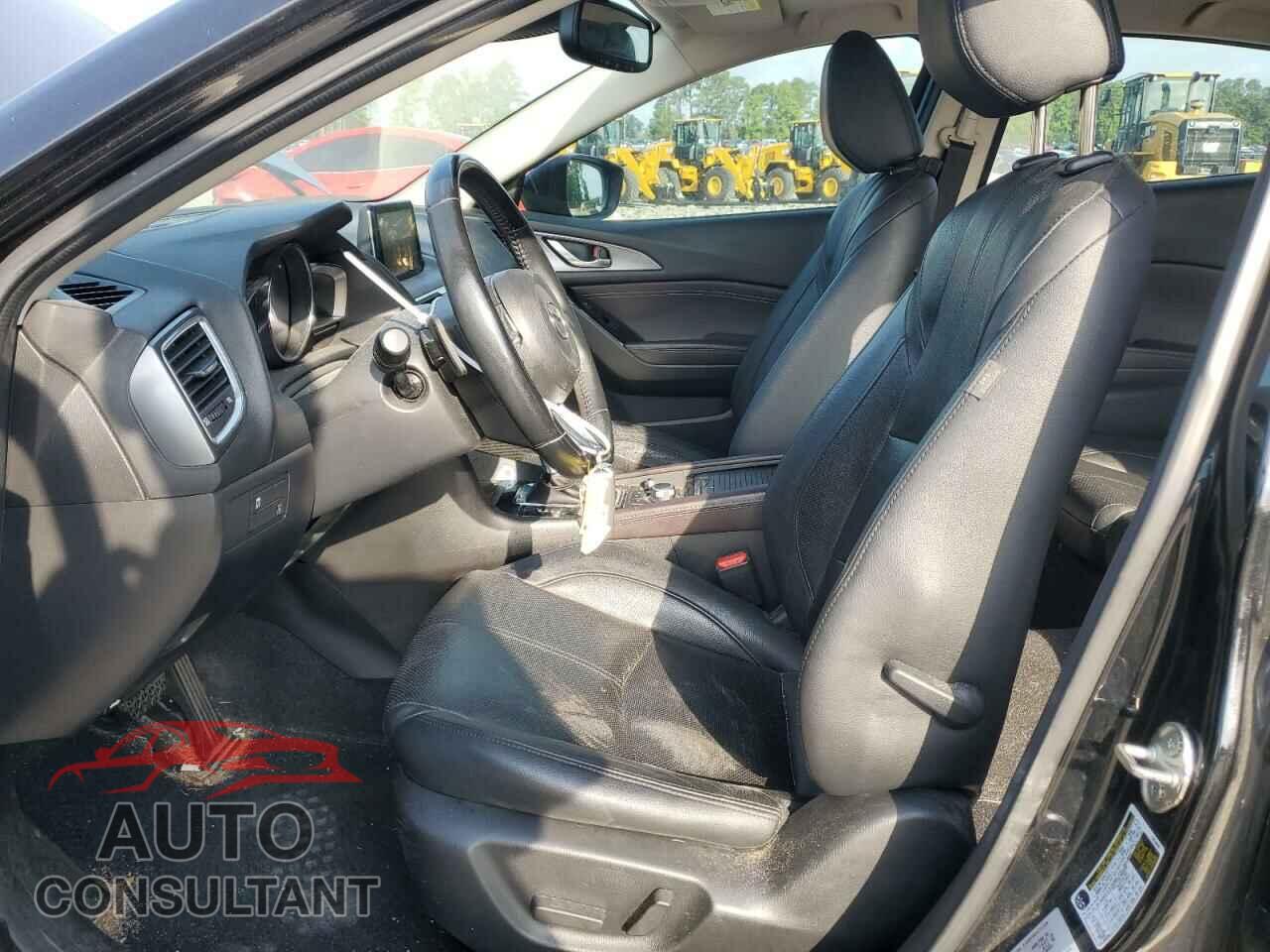MAZDA 3 2017 - JM1BN1M39H1110975