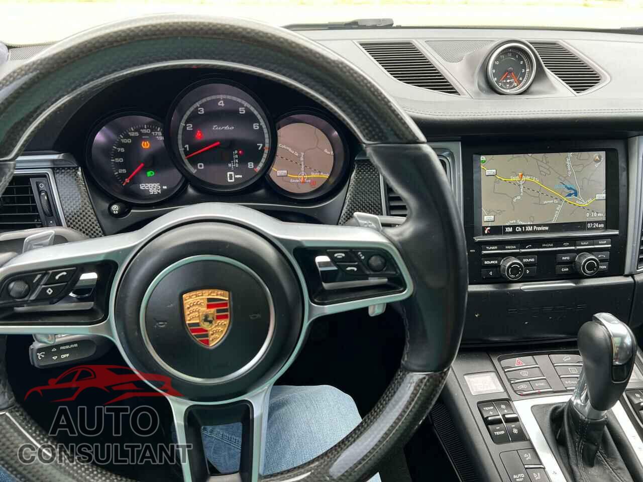 PORSCHE MACAN 2015 - WP1AF2A58FLB93335
