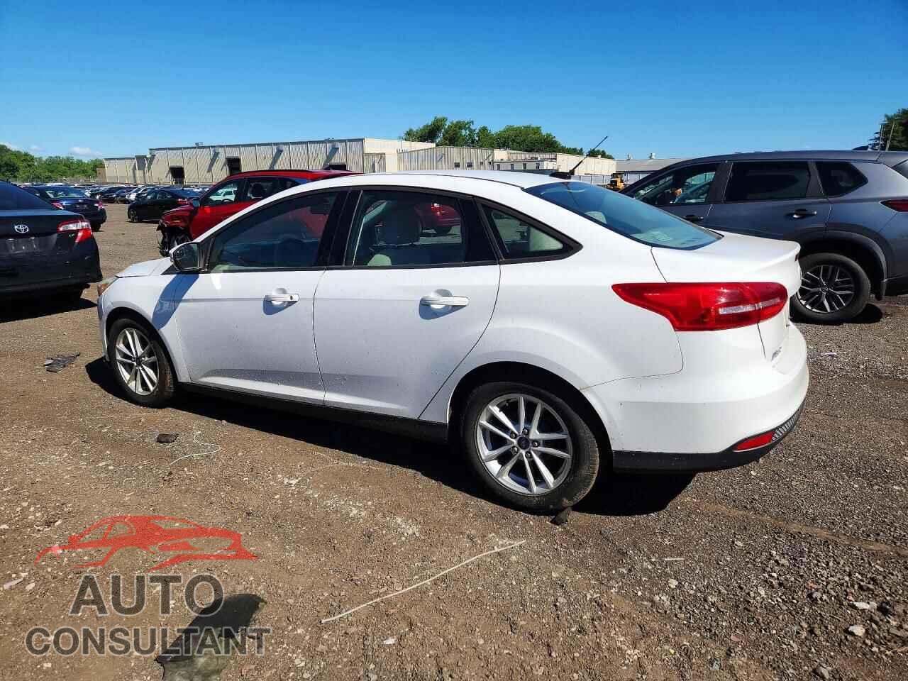 FORD FOCUS 2015 - 1FADP3F2XFL263276