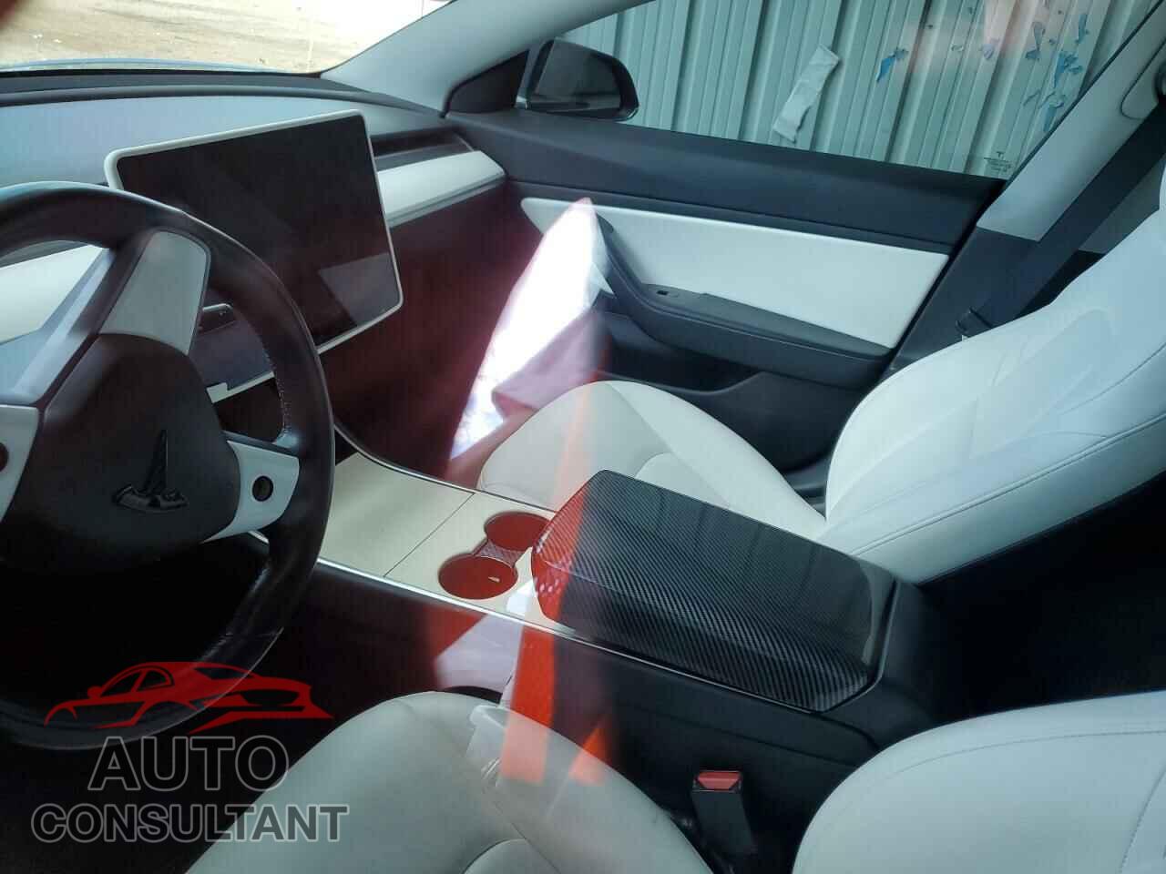 TESLA MODEL 3 2018 - 5YJ3E1EB3JF134664