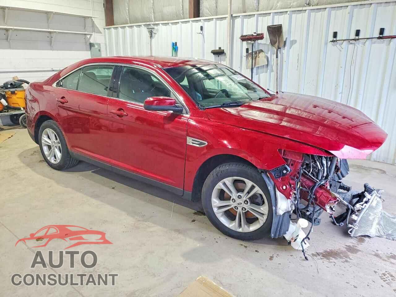 FORD TAURUS 2019 - 1FAHP2E84KG102619