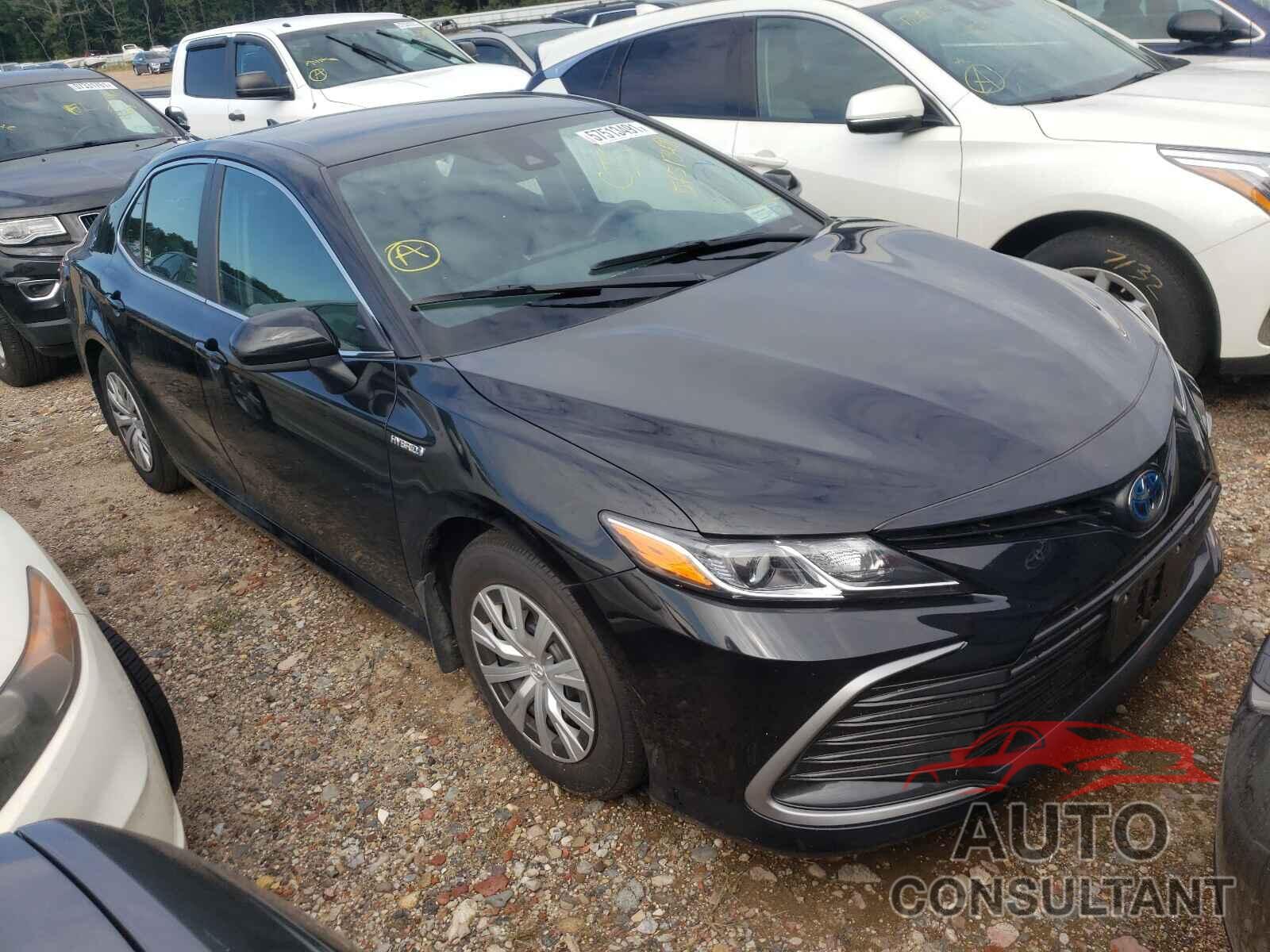 TOYOTA CAMRY 2021 - 4T1C31AK7MU550316