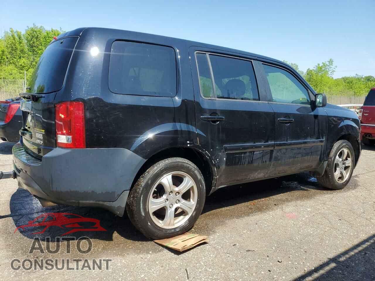 HONDA PILOT 2014 - 5FNYF4H43EB015570