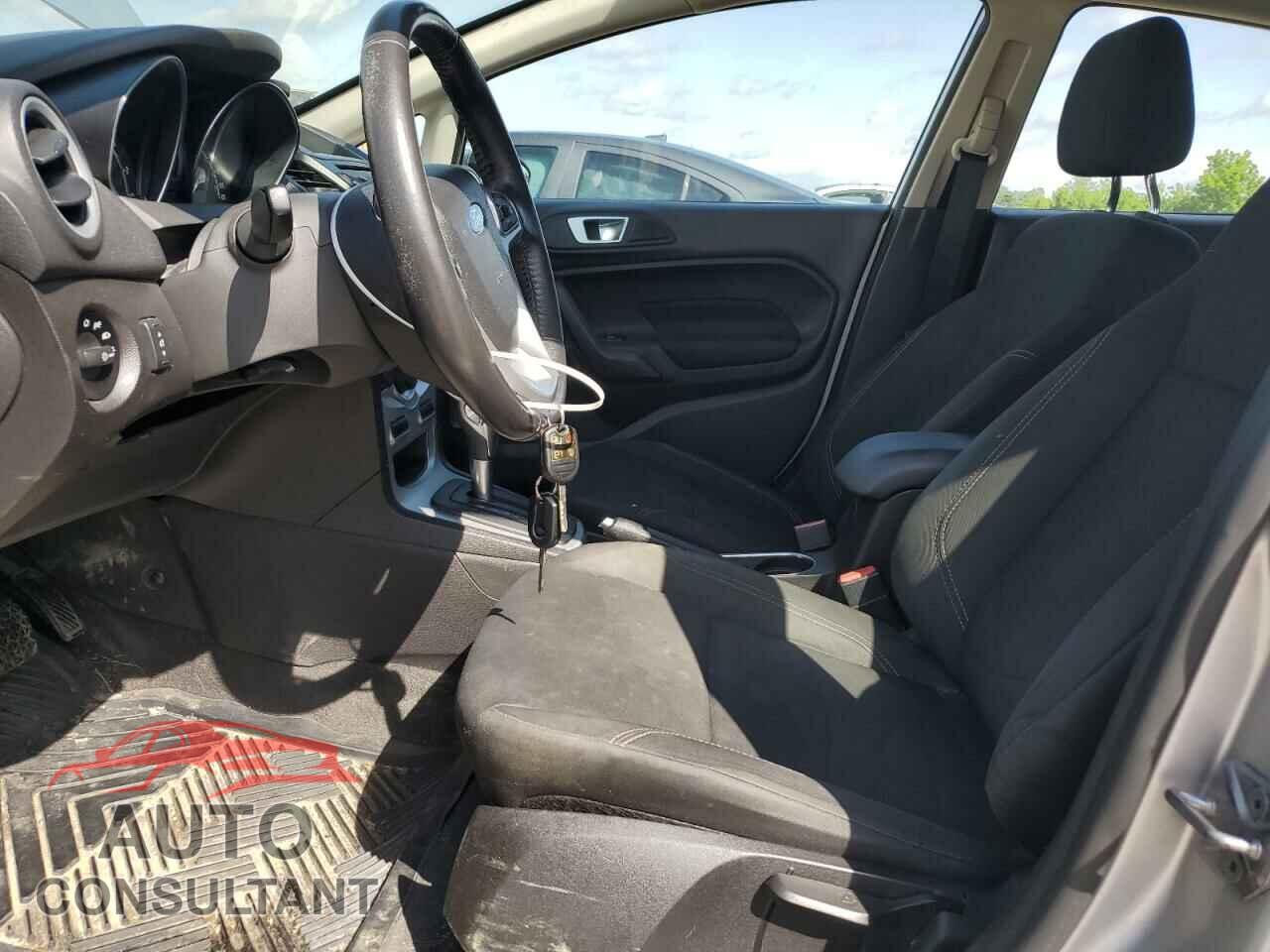 FORD FIESTA 2016 - 3FADP4EJ9GM147047