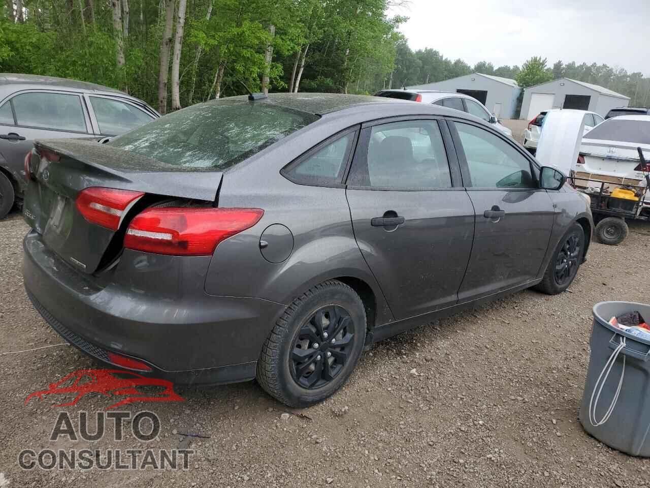 FORD FOCUS 2015 - 1FADP3E26FL266287