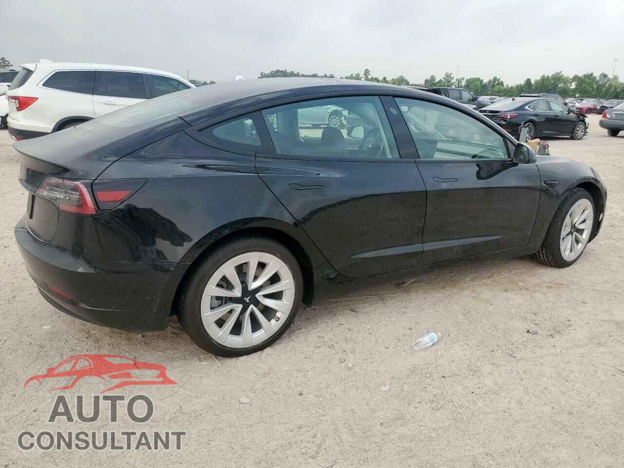 TESLA MODEL 3 2022 - 5YJ3E1EA9NF201815