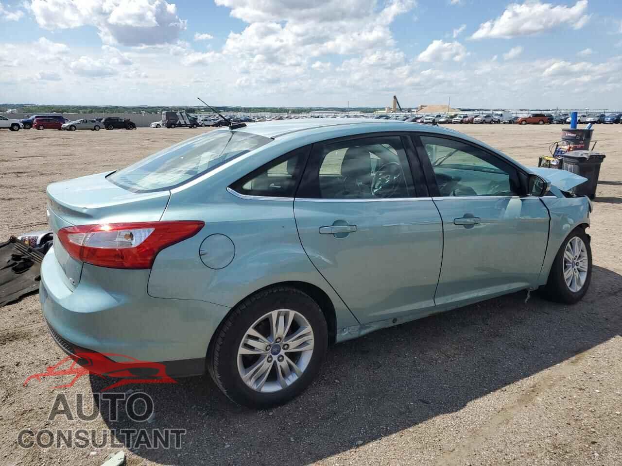 FORD FOCUS 2012 - 1FAHP3H21CL215398