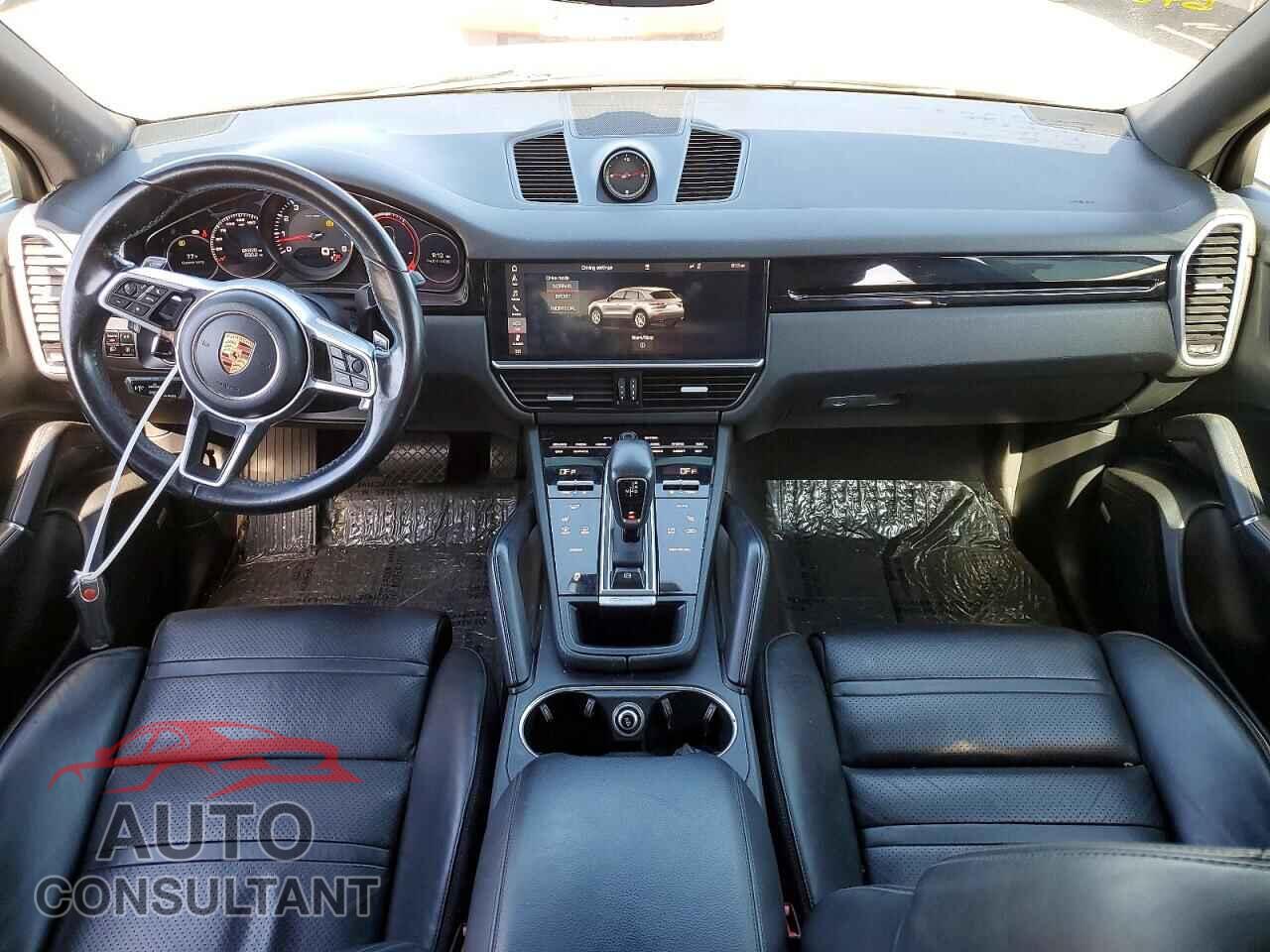 PORSCHE CAYENNE 2019 - WP1AA2AY9KDA04026