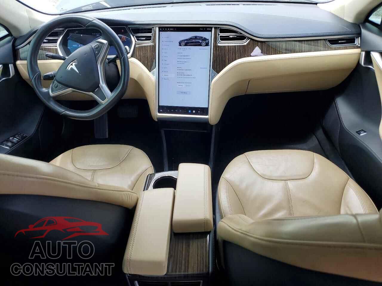 TESLA MODEL S 2013 - 5YJSA1CN6DFP27377
