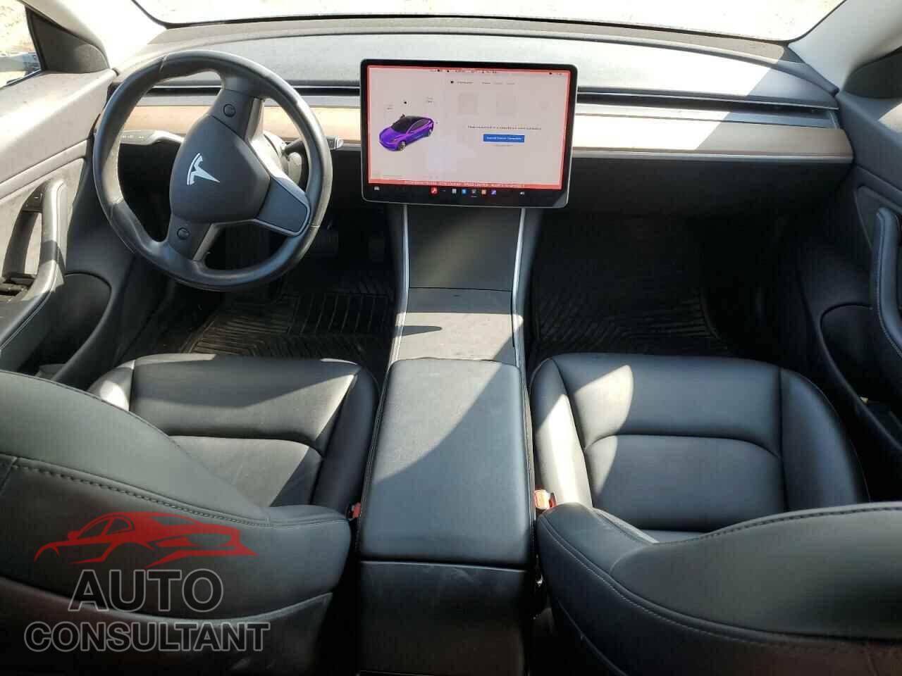 TESLA MODEL 3 2019 - 5YJ3E1EB3KF194168