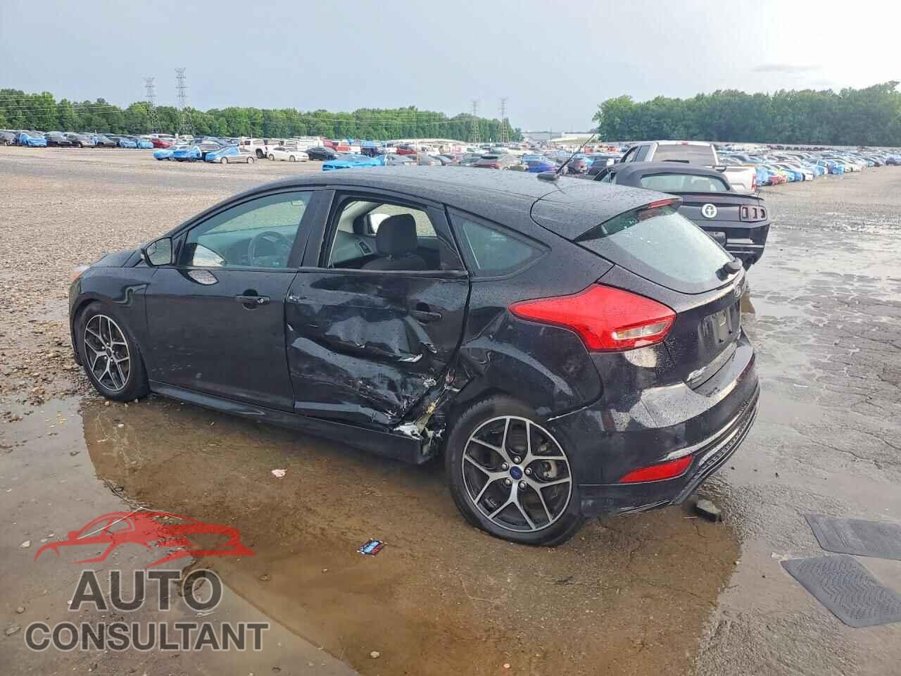 FORD FOCUS 2016 - 1FADP3K27GL215340