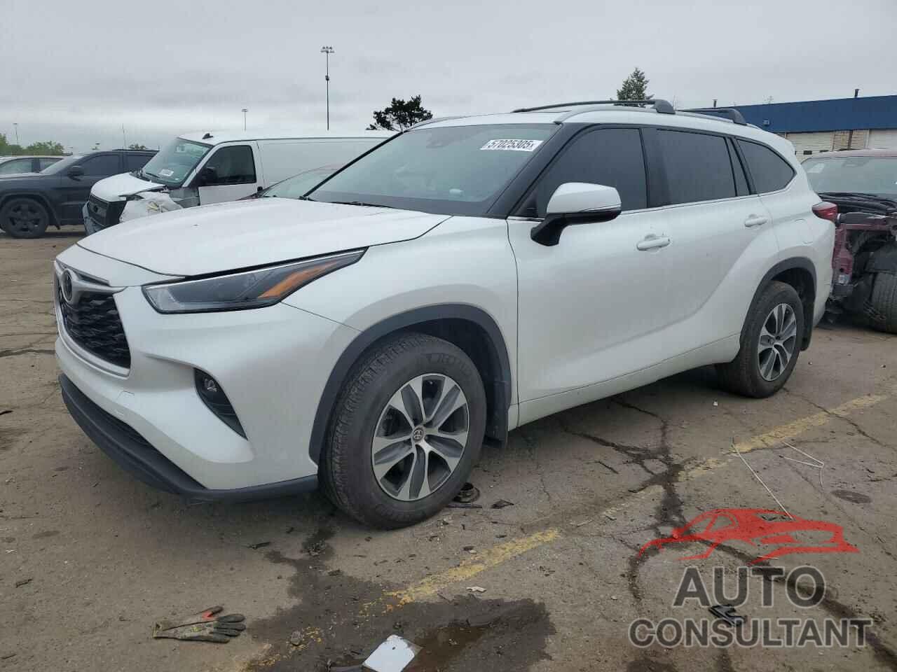 TOYOTA HIGHLANDER 2023 - 5TDKDRAH4PS049246