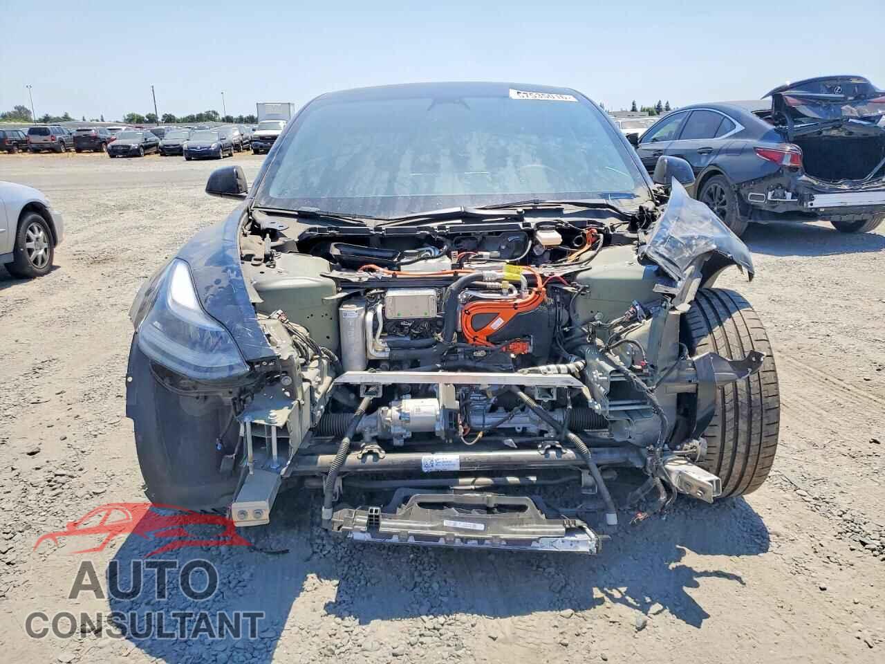 TESLA MODEL 3 2022 - 5YJ3E1EC5NF255243