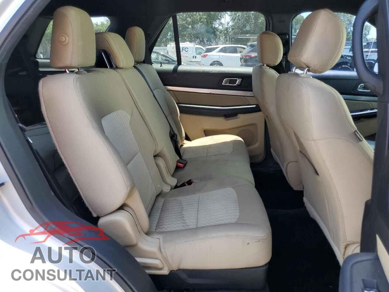FORD EXPLORER 2017 - 1FM5K7B80HGE29536
