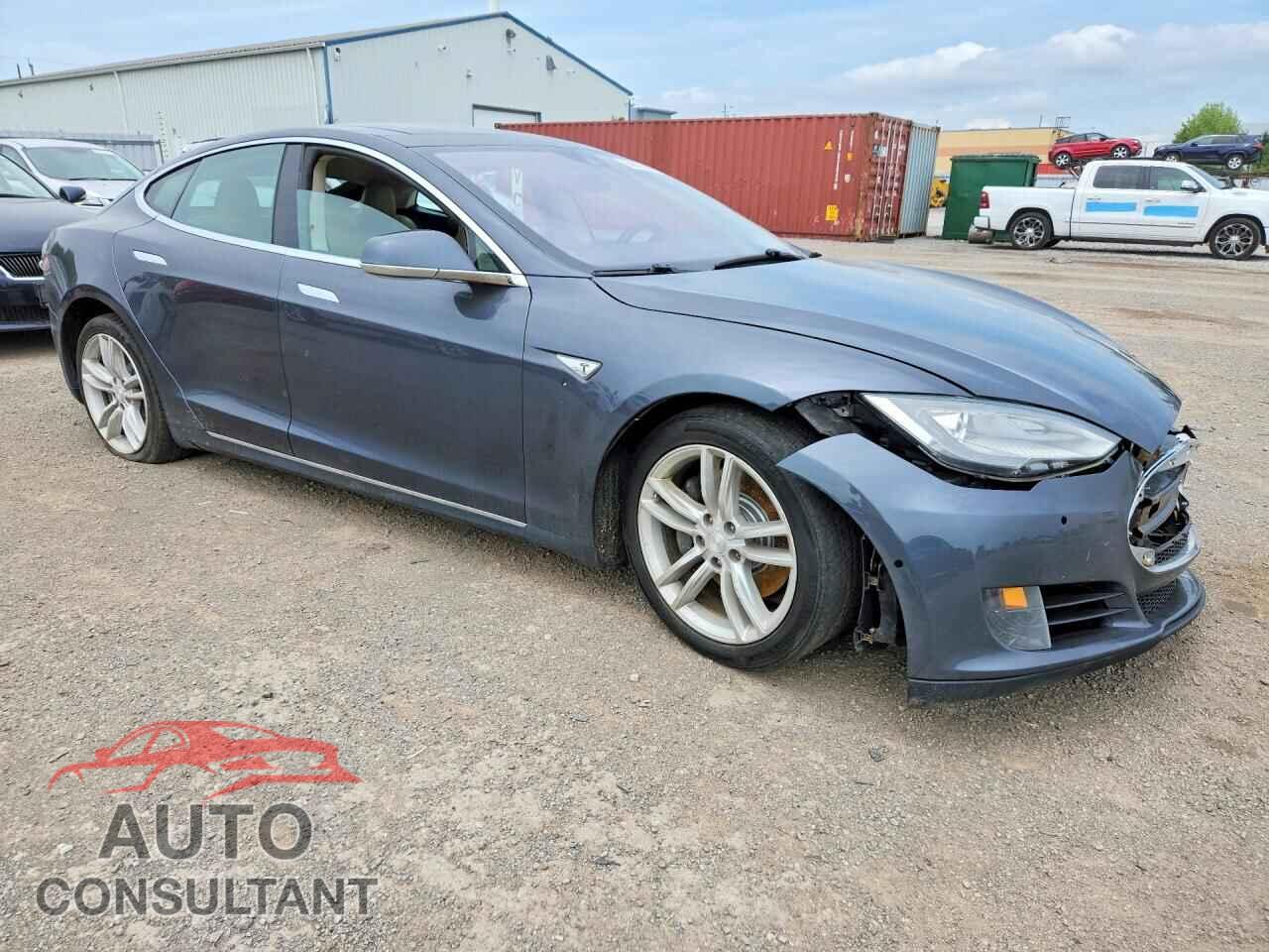 TESLA MODEL S 2015 - 5YJSA1H20FF098975