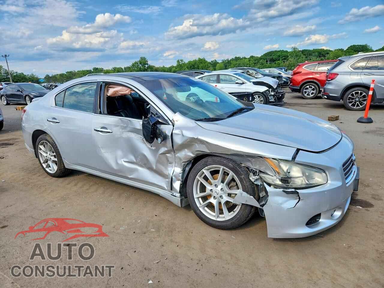 NISSAN MAXIMA 2010 - 1N4AA5AP1AC808003