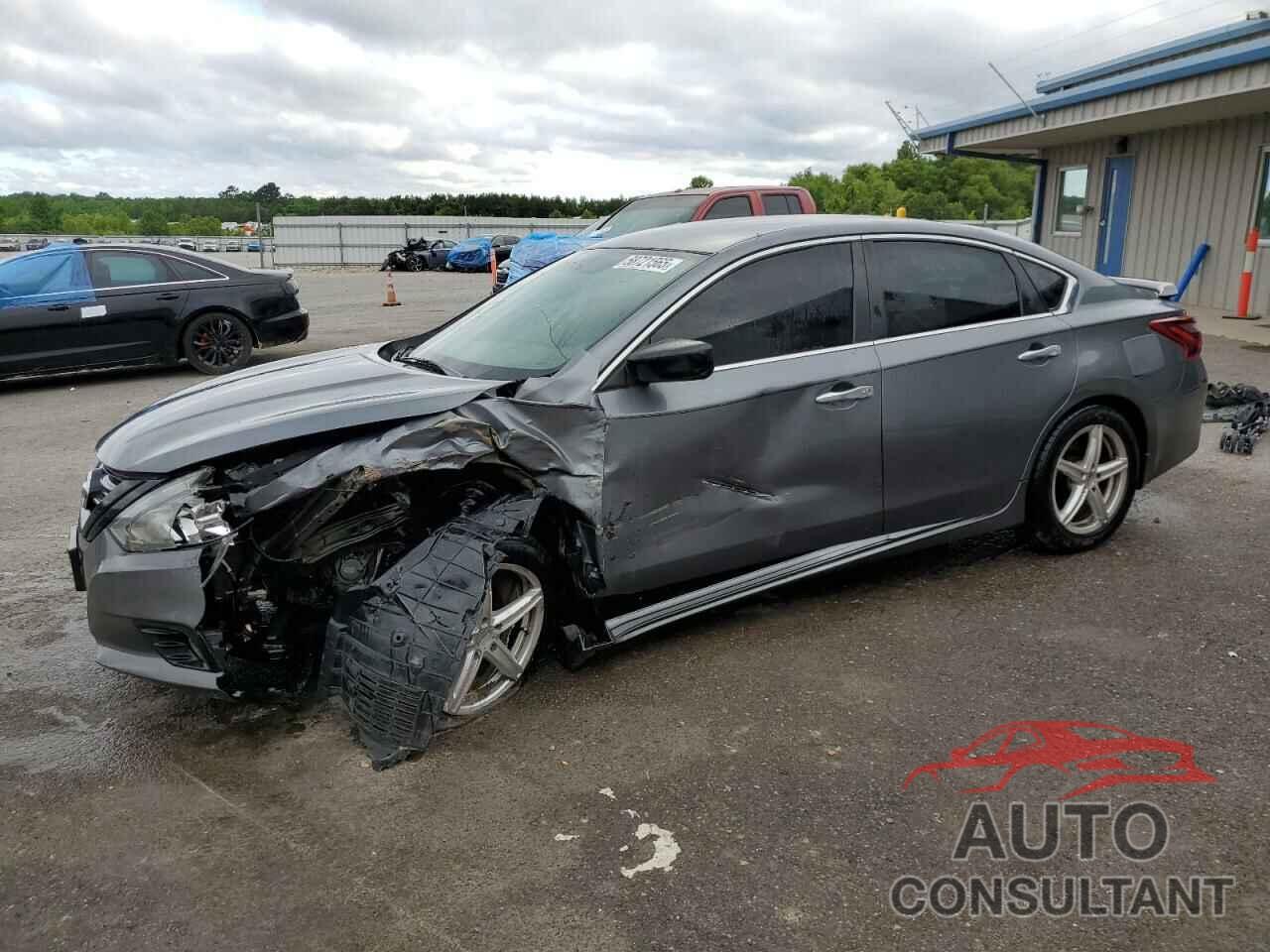 NISSAN ALTIMA 2018 - 1N4AL3AP8JC248320
