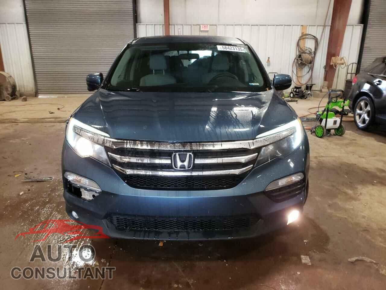 HONDA PILOT 2017 - 5FNYF6H39HB072122