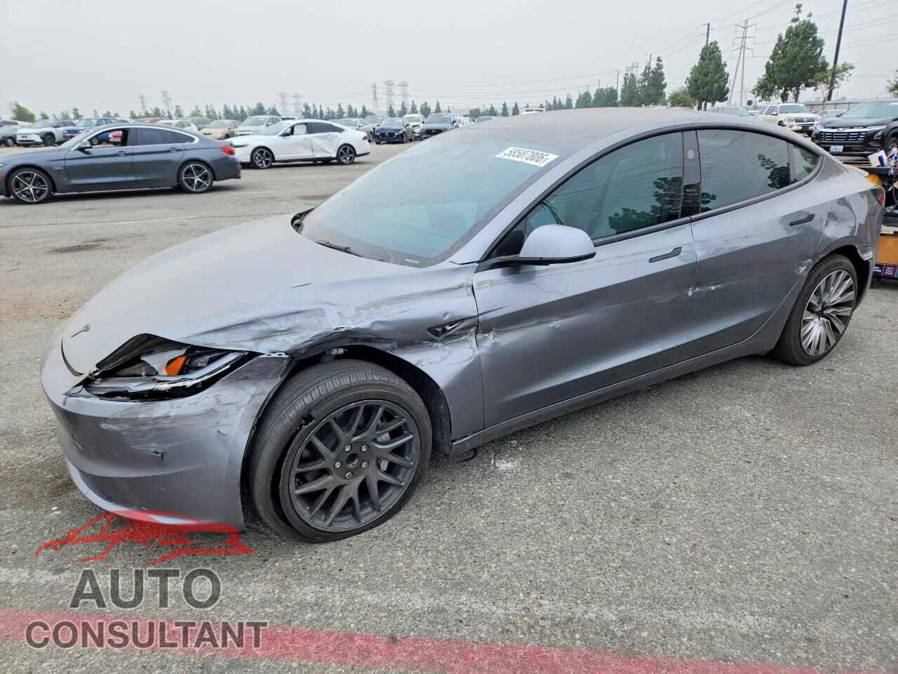 TESLA MODEL 3 2024 - 5YJ3E1EA0RF862851