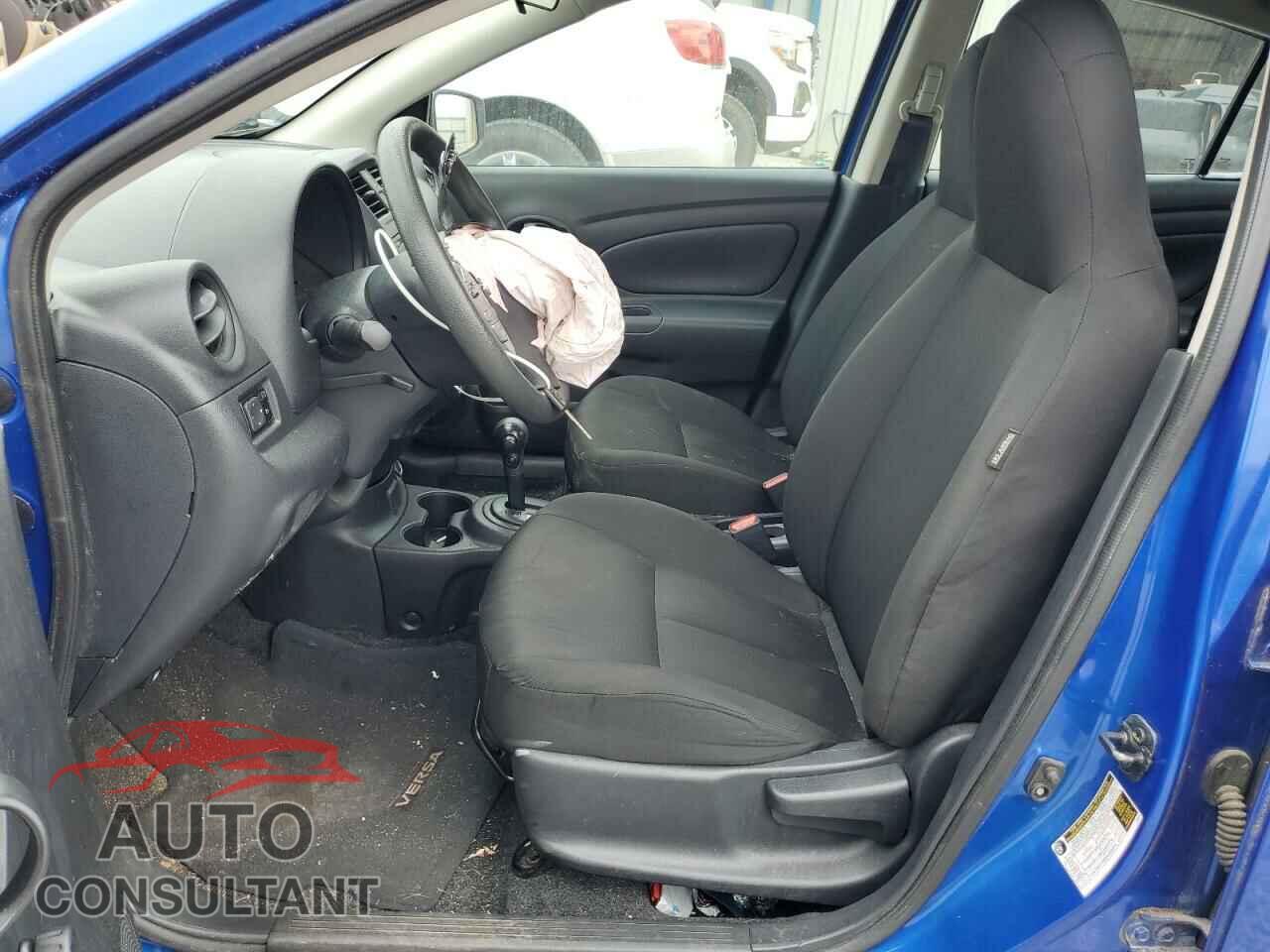 NISSAN VERSA 2017 - 3N1CN7AP9HL893676