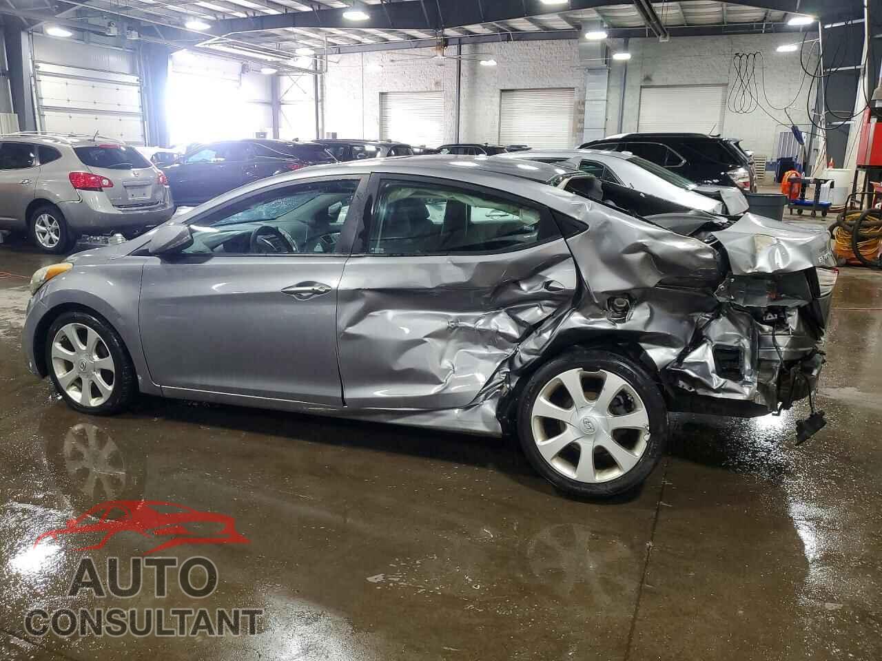 HYUNDAI ELANTRA 2012 - KMHDH4AE9CU320079