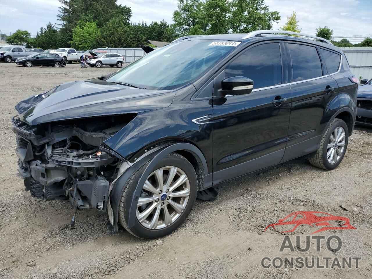 FORD ESCAPE 2017 - 1FMCU9J9XHUD30408