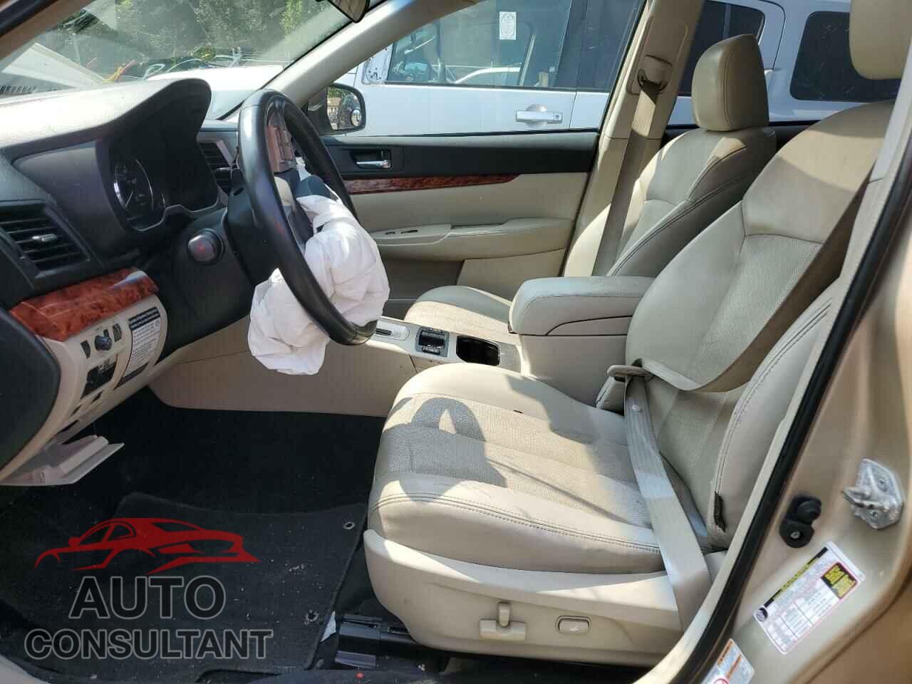 SUBARU OUTBACK 2010 - 4S4BRBKC7A3342851