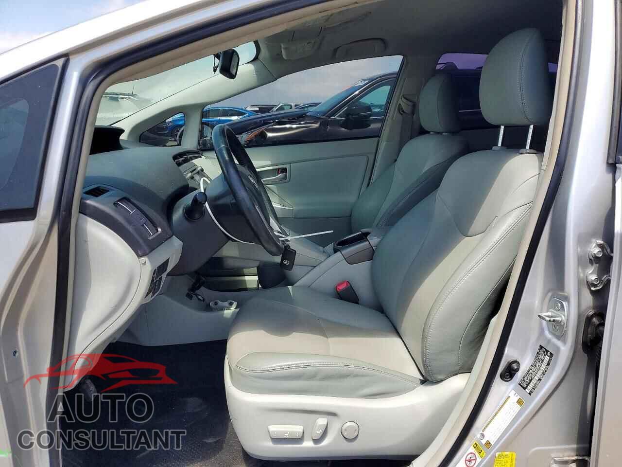 TOYOTA PRIUS 2013 - JTDKN3DU8D0352256