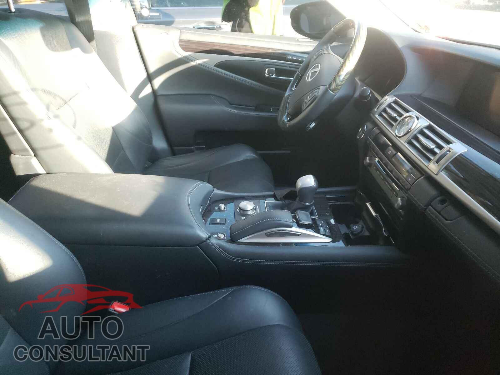 LEXUS LS460 2017 - JTHBL5EF4H5144111