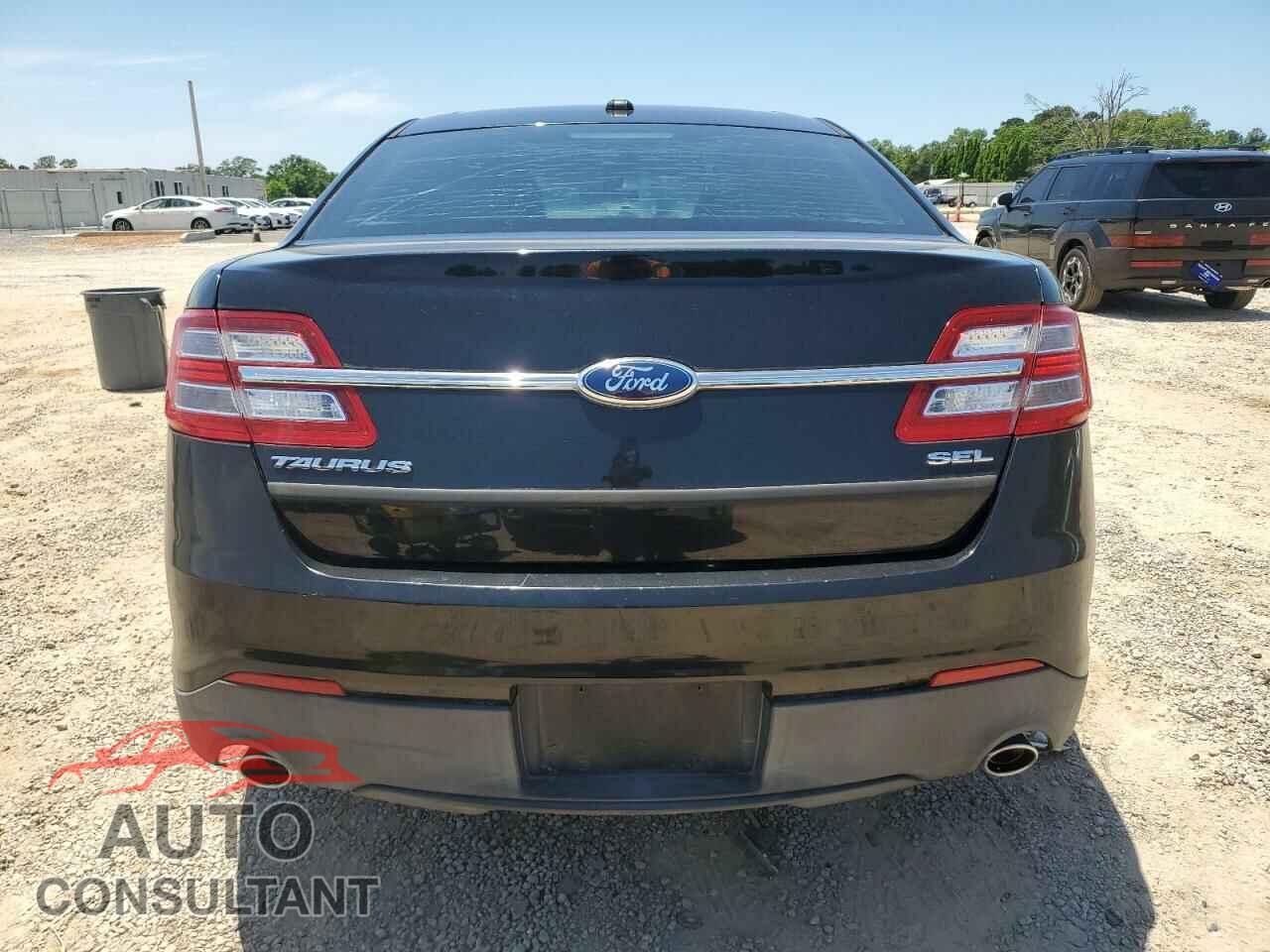FORD TAURUS 2013 - 1FAHP2E87DG107915
