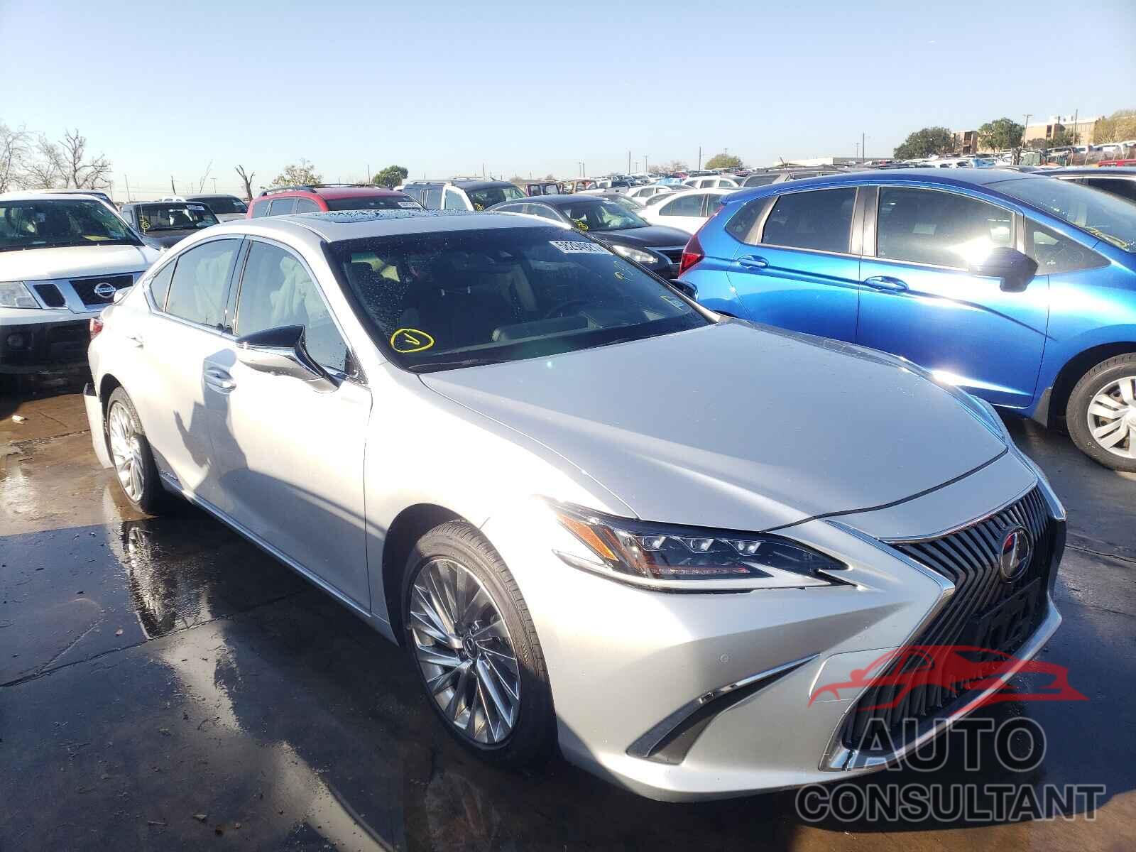 LEXUS ES300 2019 - JTHB21B13K2022708