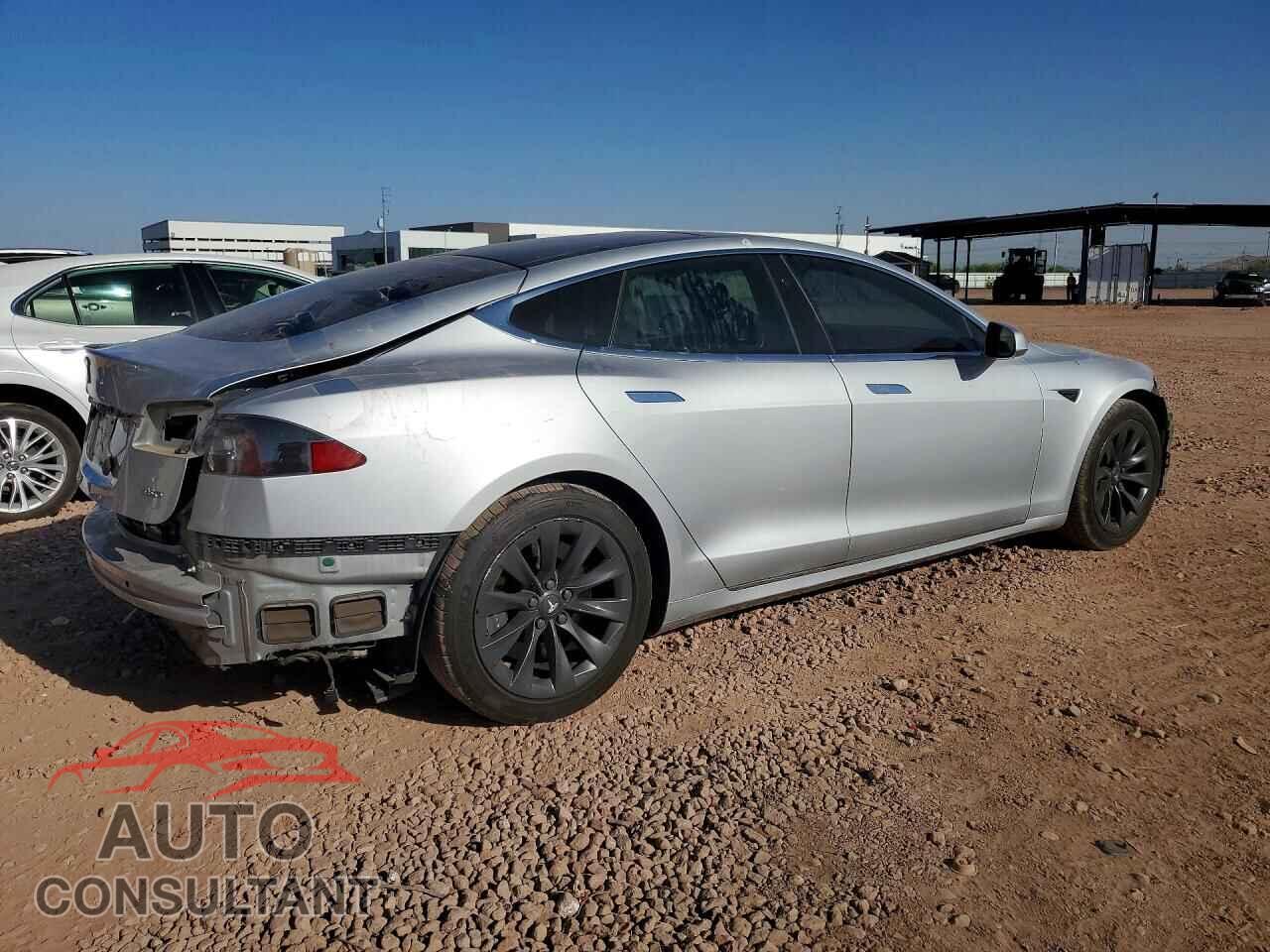 TESLA MODEL S 2018 - 5YJSA1E26JF257690