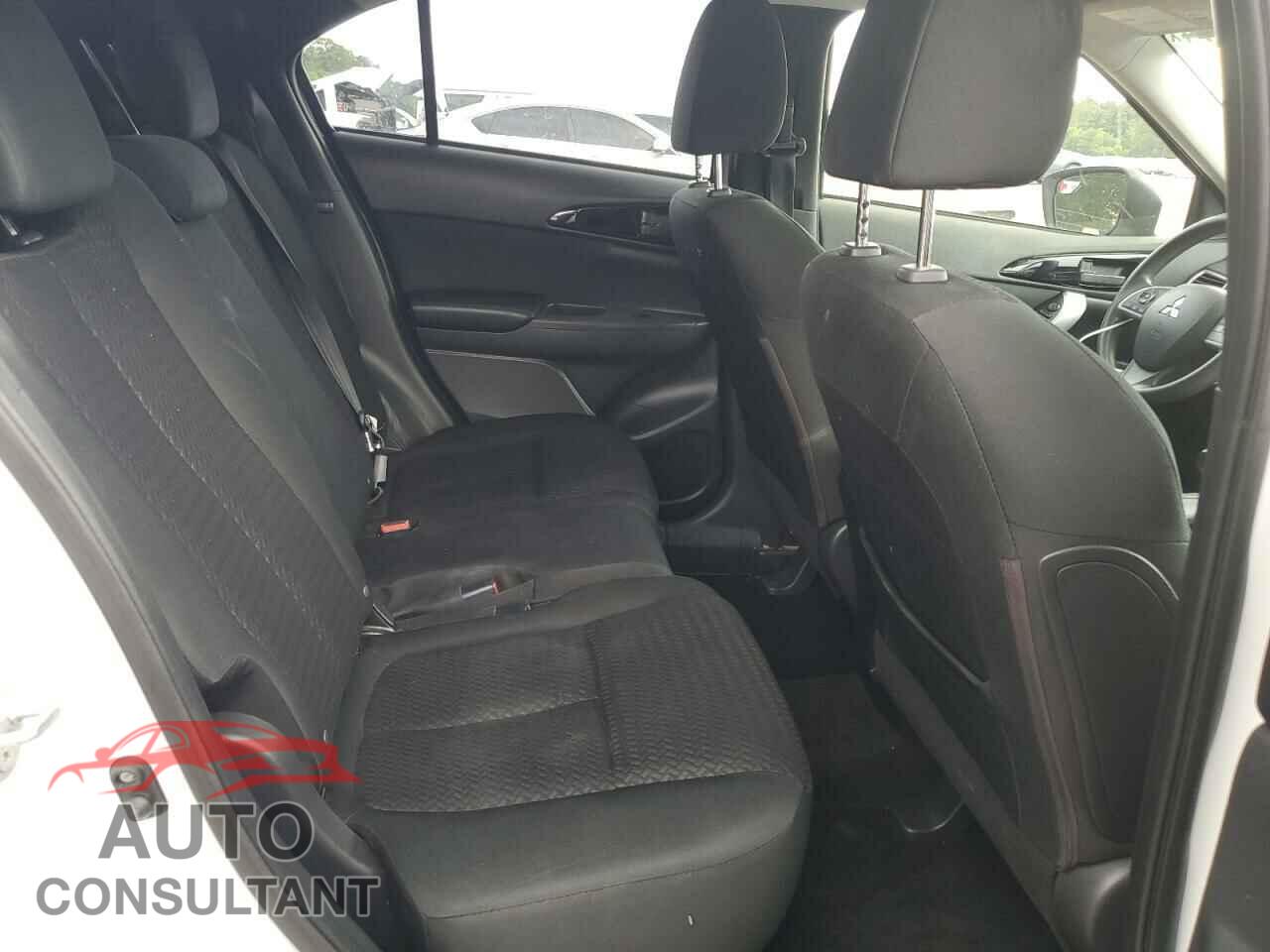 MITSUBISHI ECLIPSE 2018 - JA4AT3AA7JZ068176