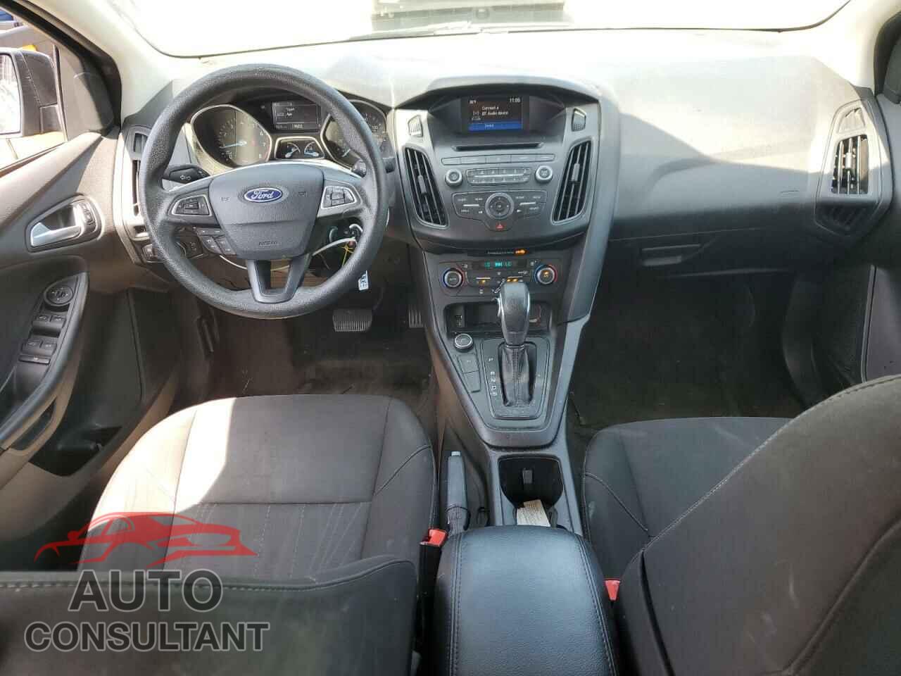 FORD FOCUS 2017 - 1FADP3FE4HL299736