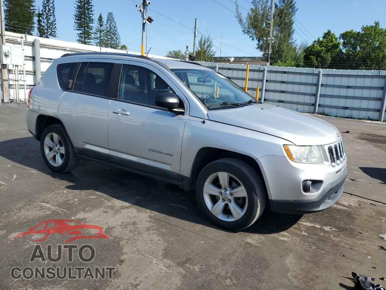 JEEP COMPASS 2011 - 1J4NF1FB5BD258569