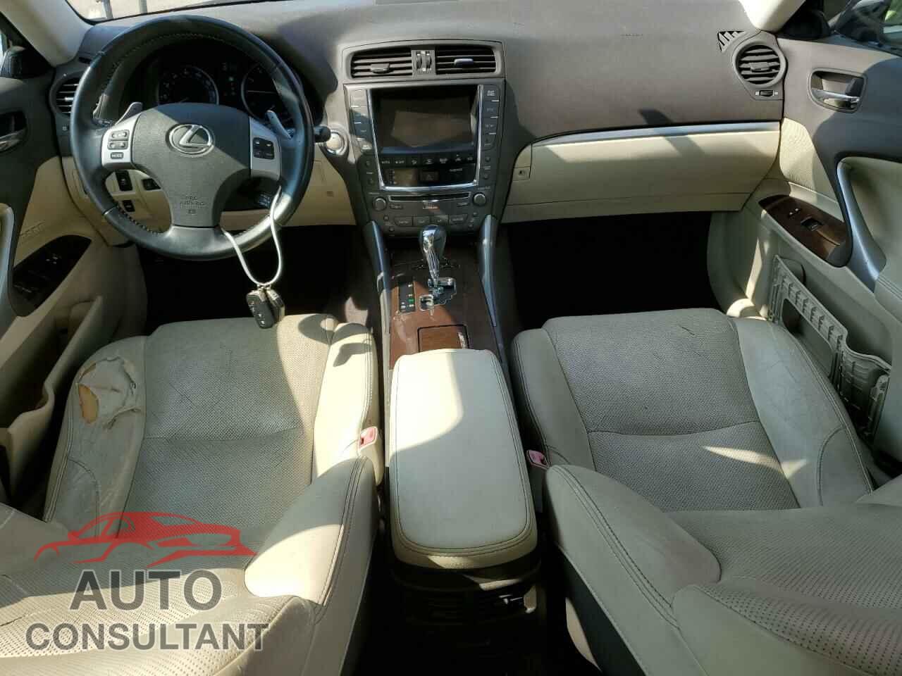 LEXUS IS 2012 - JTHCF5C23C5055442