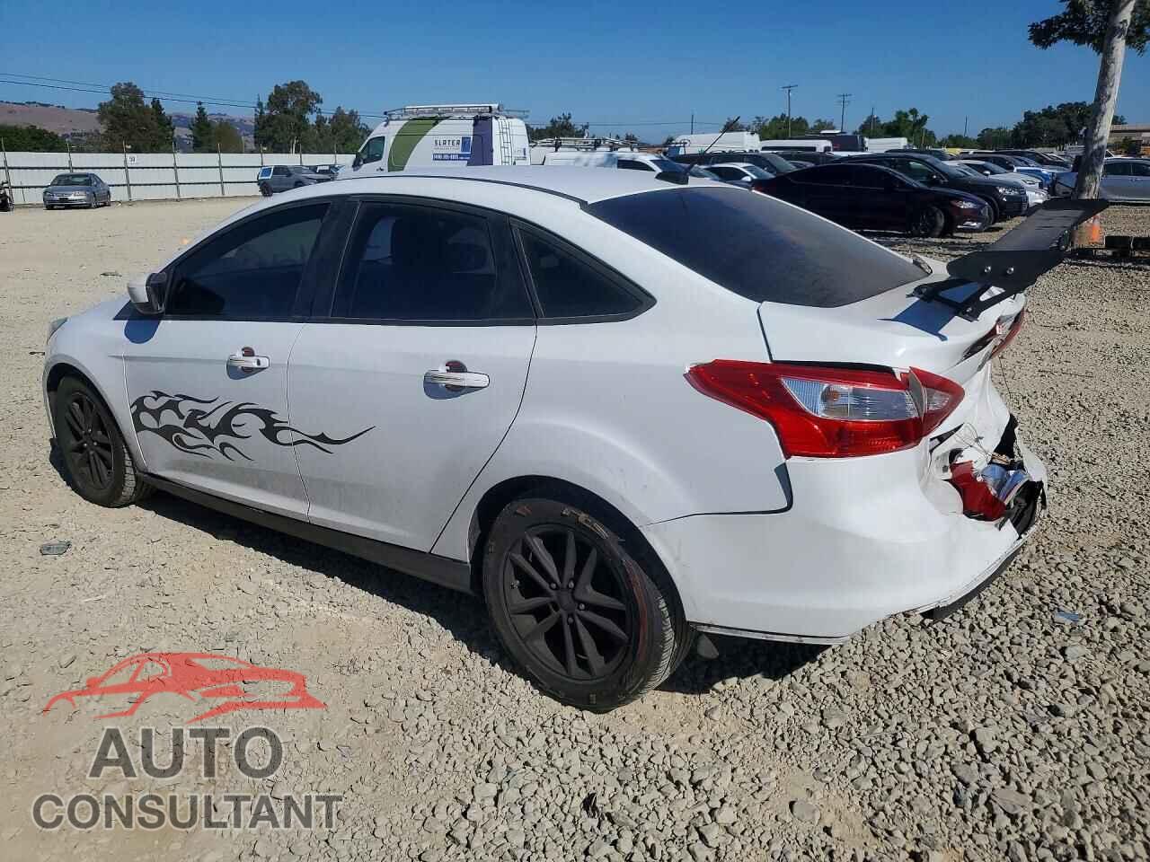 FORD FOCUS 2012 - 1FAHP3F21CL347791