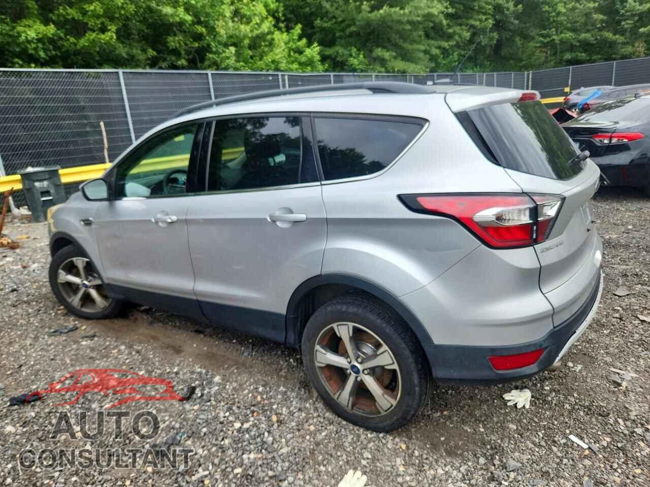 FORD ESCAPE 2017 - 1FMCU9GD1HUC16678