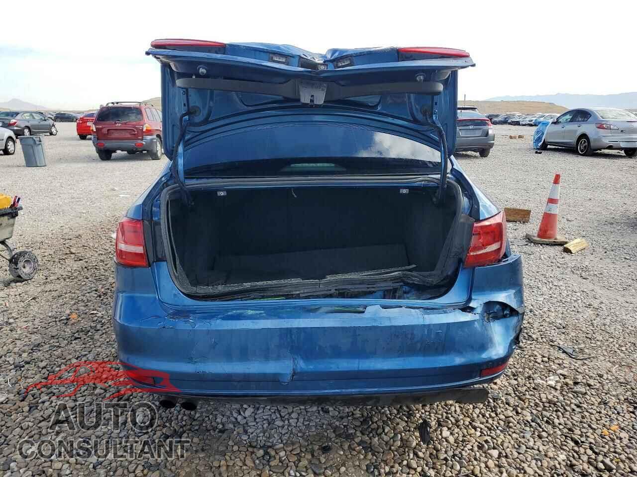 VOLKSWAGEN JETTA 2017 - 3VW2B7AJ9HM267484
