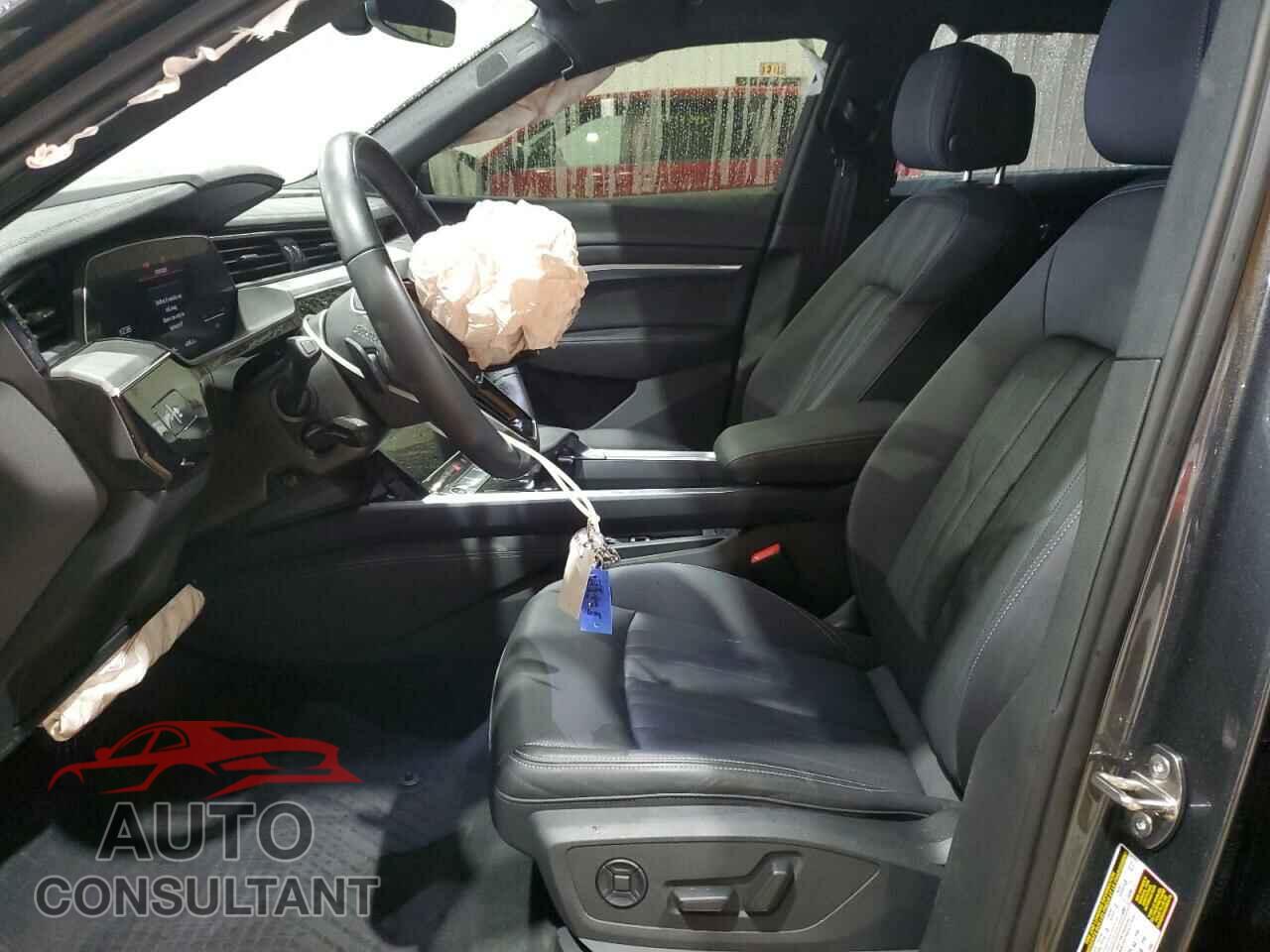 AUDI Q8 E-TRON 2024 - WA1CAAGE7RB036295
